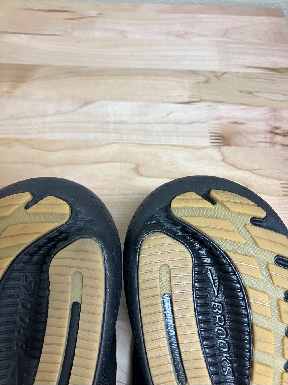 Brooks Women's Glycerine 21 stealthfit. - Picture 12 of 12